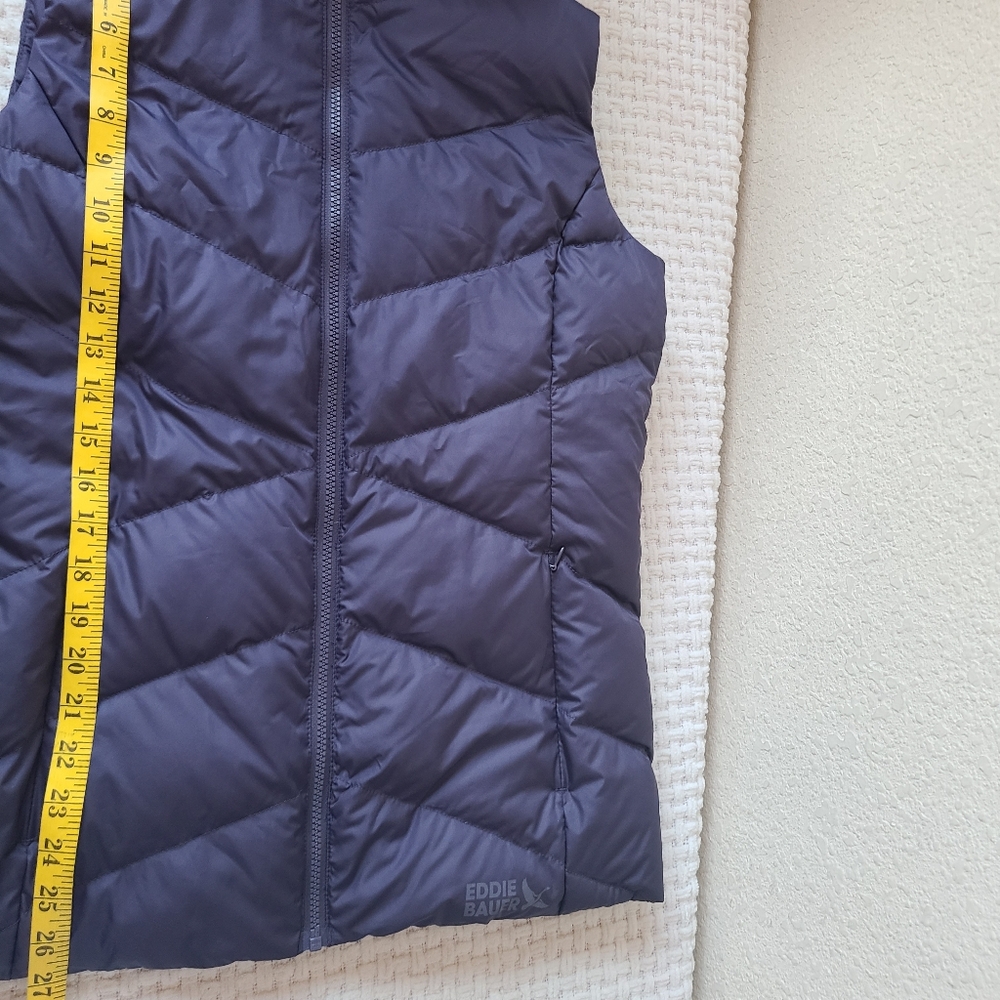 Eddie Bauer Women's Classic Down Vest NWT Size S - Picture 10 of 11
